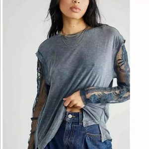 MOVING SALE Free People Billie Jean Twofer Linen Blend Top with Floral Lace xs